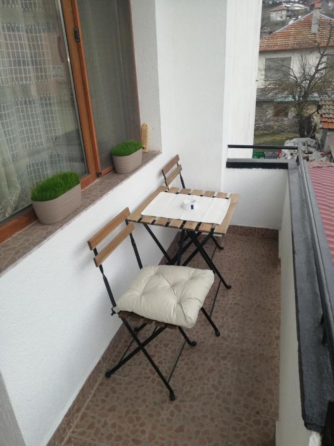 Appartamento Приключение В Триград Esterno foto