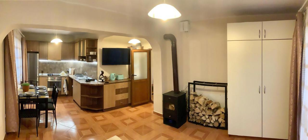 Appartamento Приключение В Триград Esterno foto